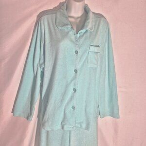Essentials Woman velour PJs in size 2XL